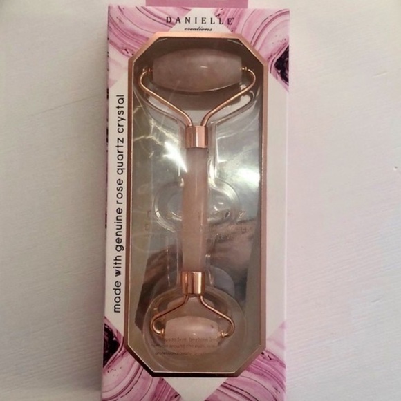 NWOT Authentic, Rose Quartz Facial Roller - Picture 1 of 6